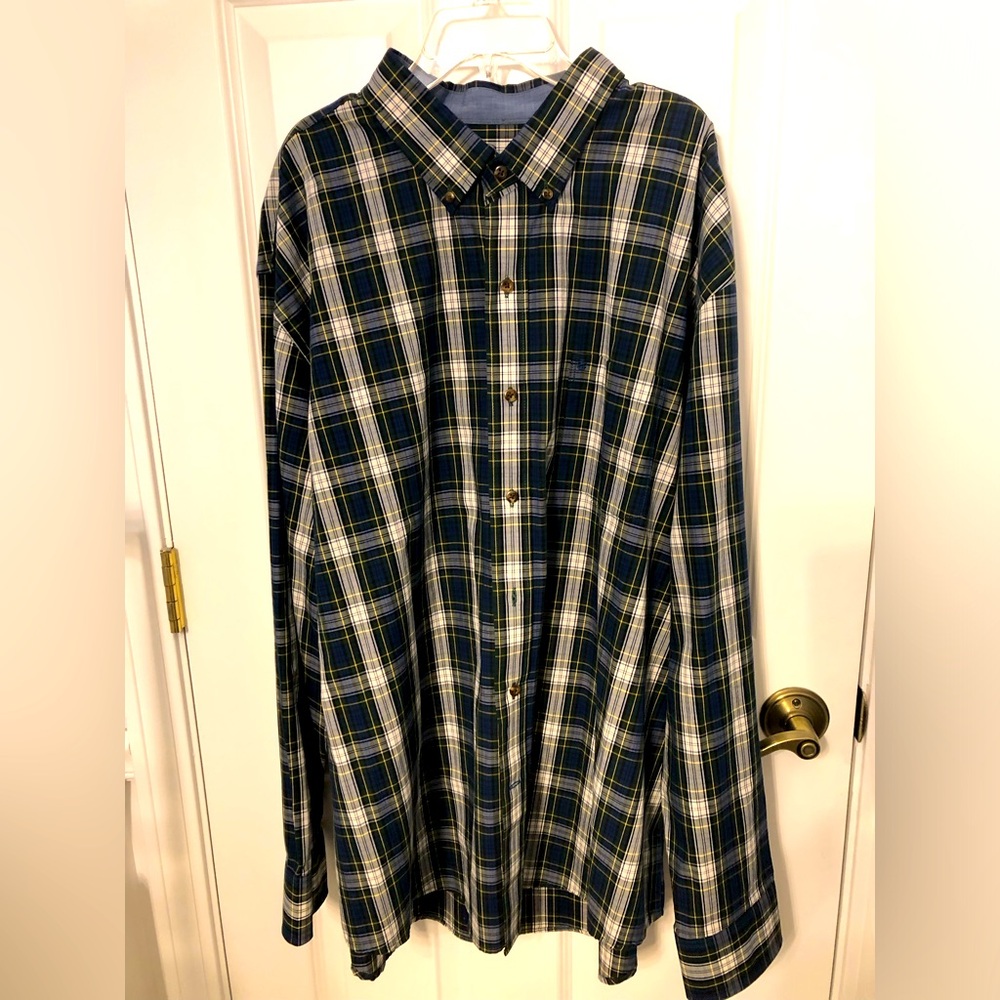 IZOD men’s XXL plaid navy/green/white long sleeve button down shirt. Casual